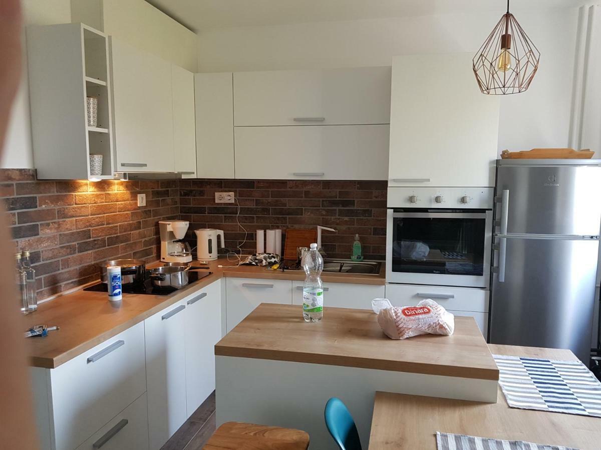 Apartman Kety Apartment Zagreb Bagian luar foto