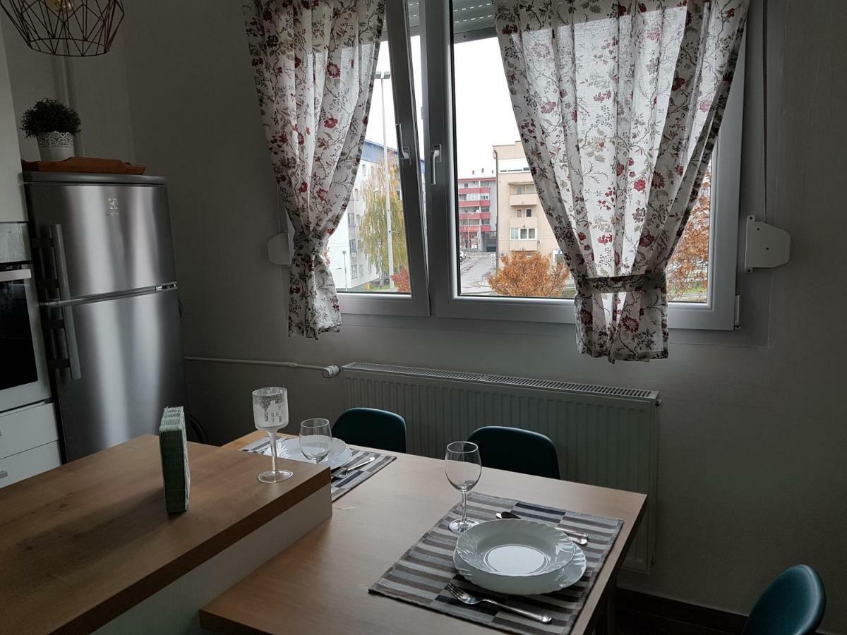 Apartman Kety Apartment Zagreb Bagian luar foto